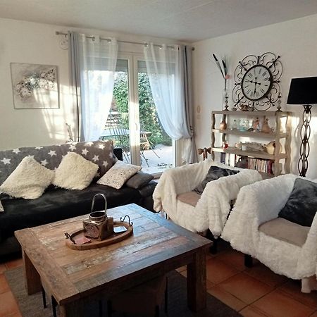 Villa Cosy En Provence à Maillane Extérieur photo