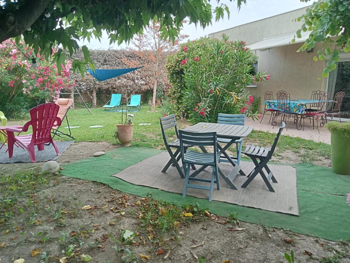 Villa Cosy En Provence à Maillane Extérieur photo