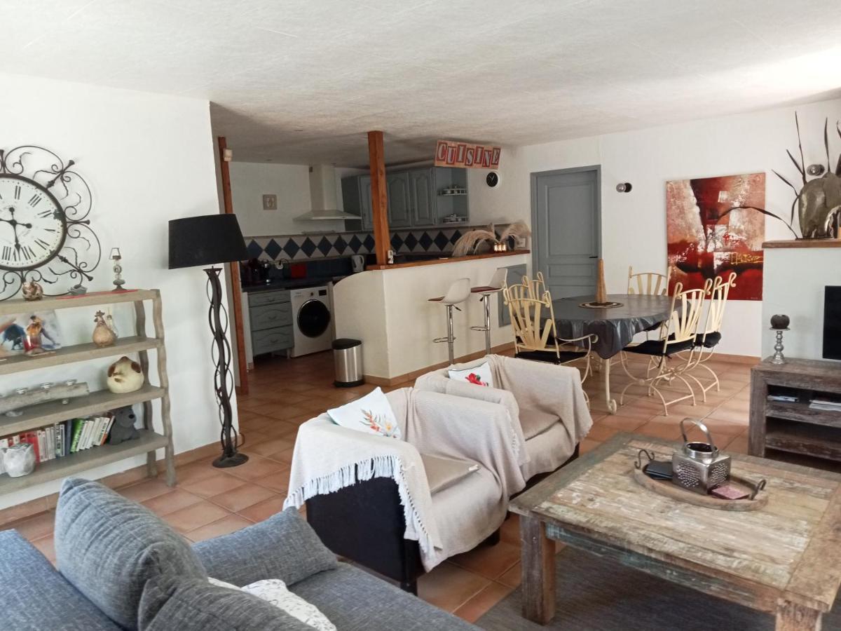 Villa Cosy En Provence à Maillane Extérieur photo